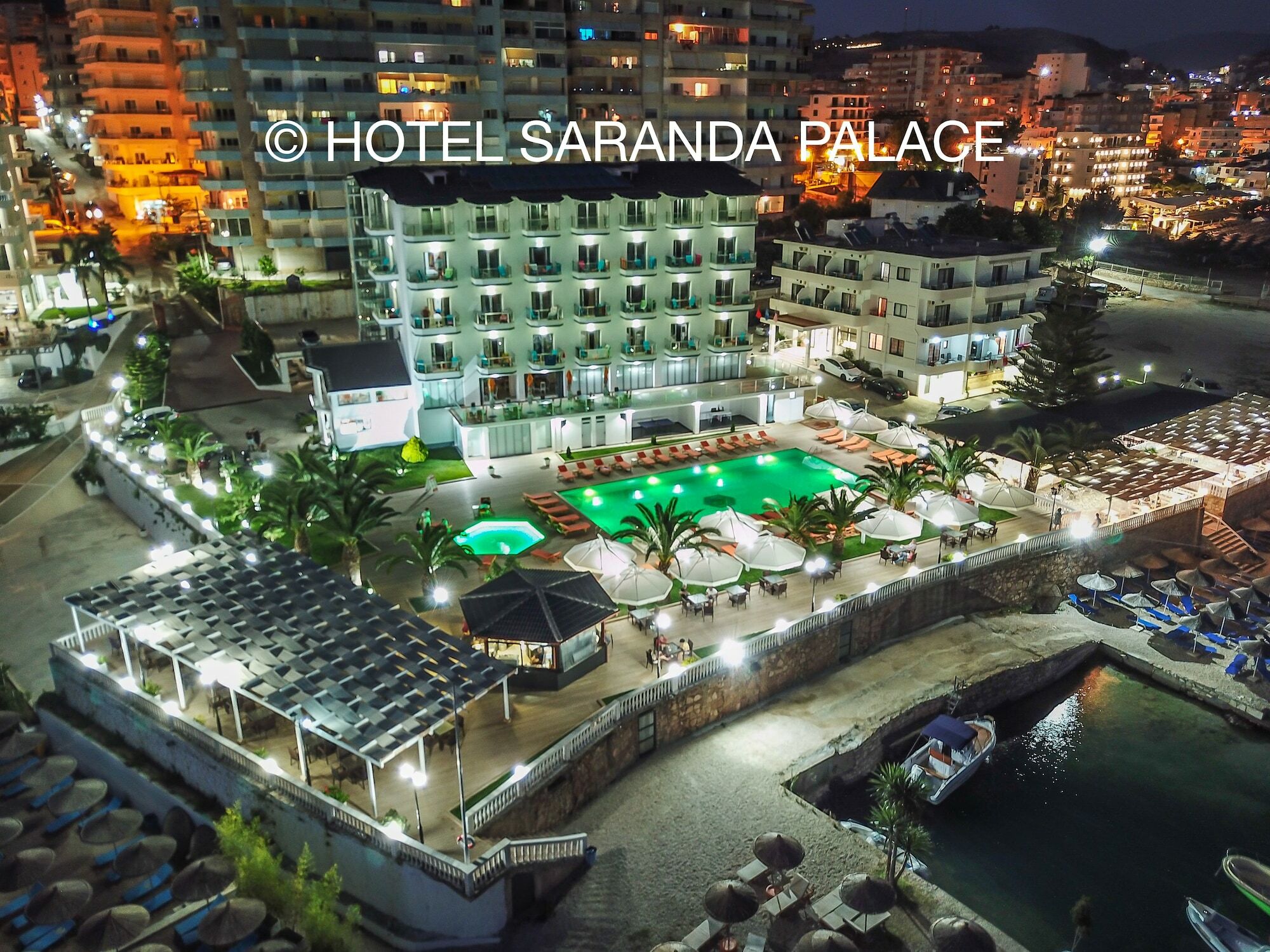 Hotel Saranda Palace エクステリア 写真